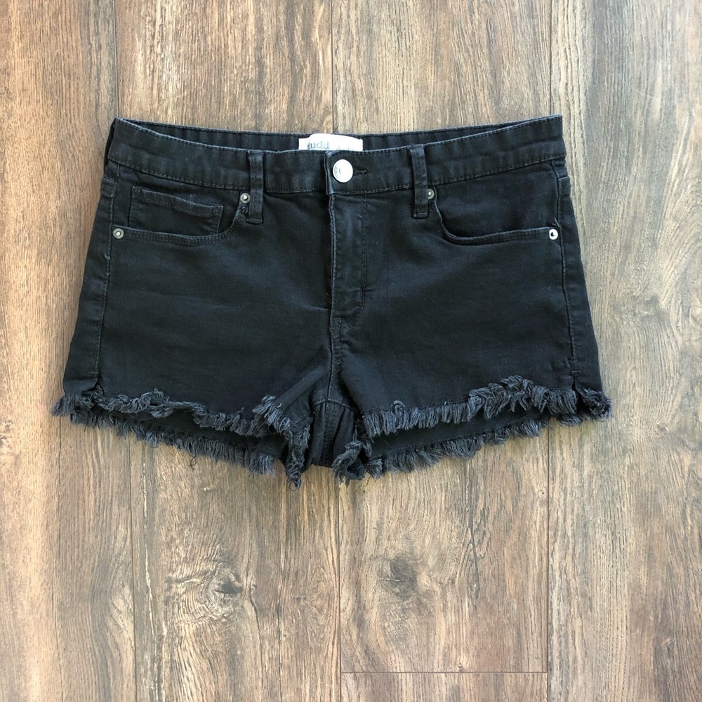 Mudd - Junior's Black Cutoff Shorts